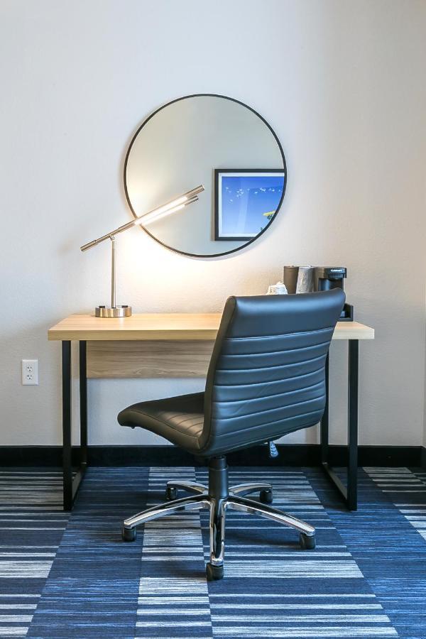 Winds Hotel At Crosswinds Casino Park City Bagian luar foto